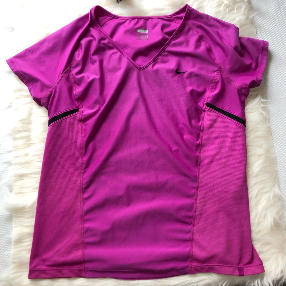 Nike Fit Dry Top Size Large